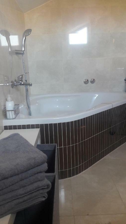 Allure Apartment Kornić Eksteriør billede