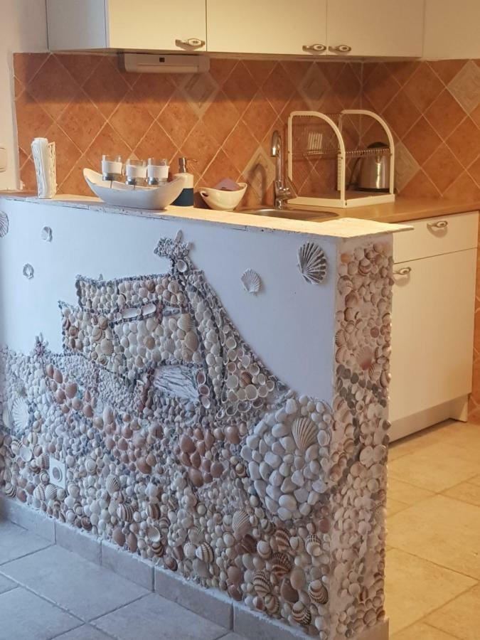 Allure Apartment Kornić Eksteriør billede