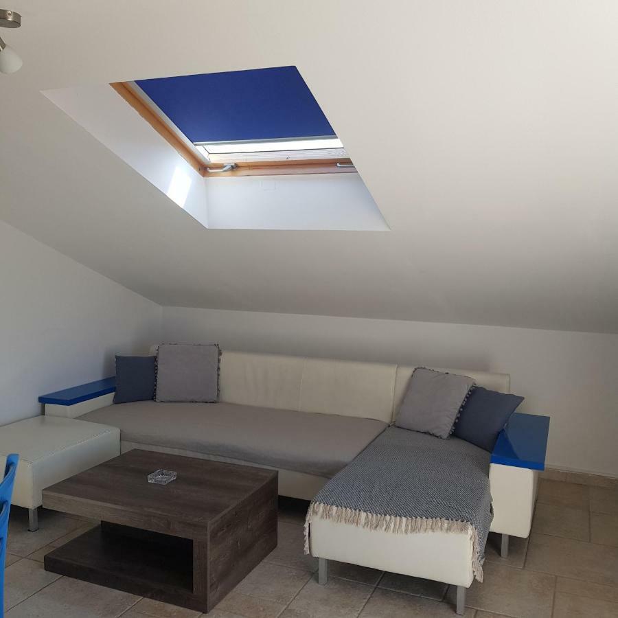 Allure Apartment Kornić Eksteriør billede